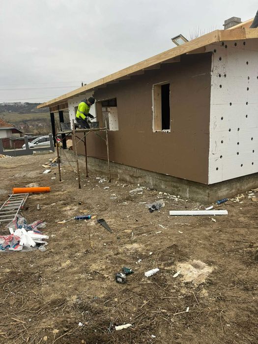 Case, Cabana stil A-Frame, terase si foisoare din structura de lemn