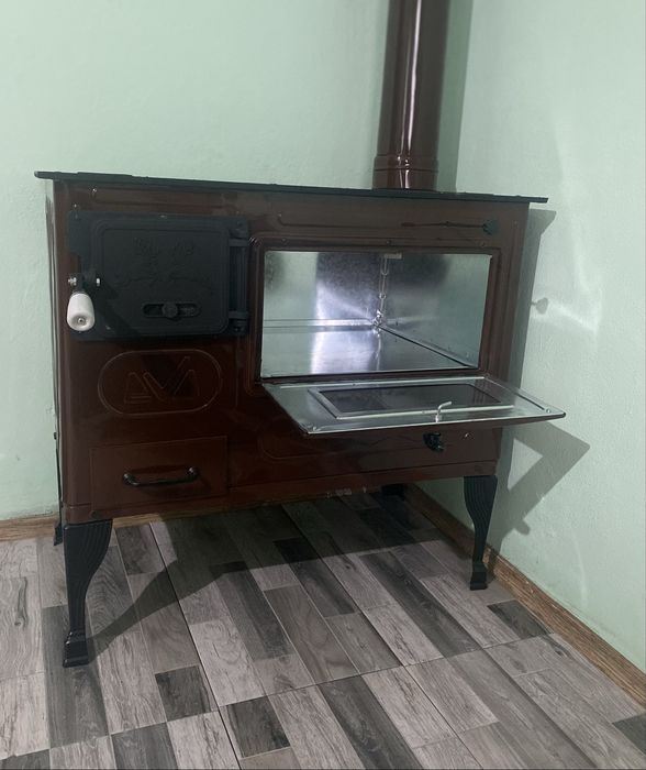 Vand soba cu plita nou nouta