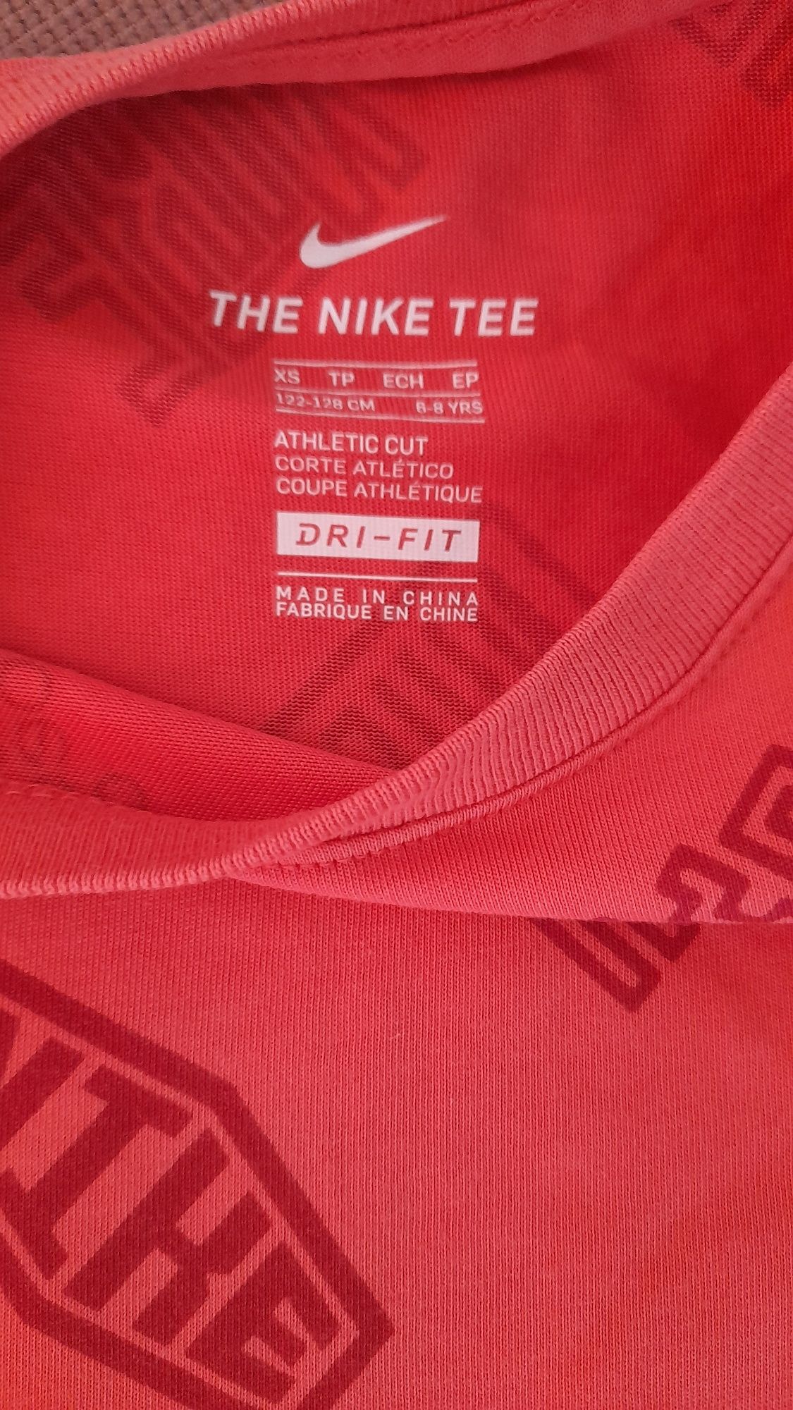 Детски оригинални тениски на NIKE