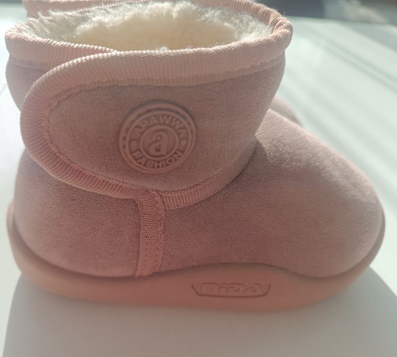 Топли боти за момиче