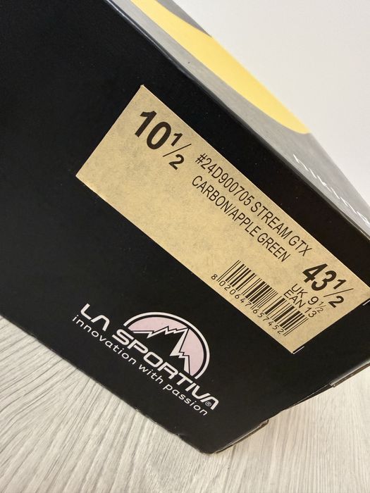 Bocanci de 3 sezoane La Sportiva Trango TRK Leather GTX