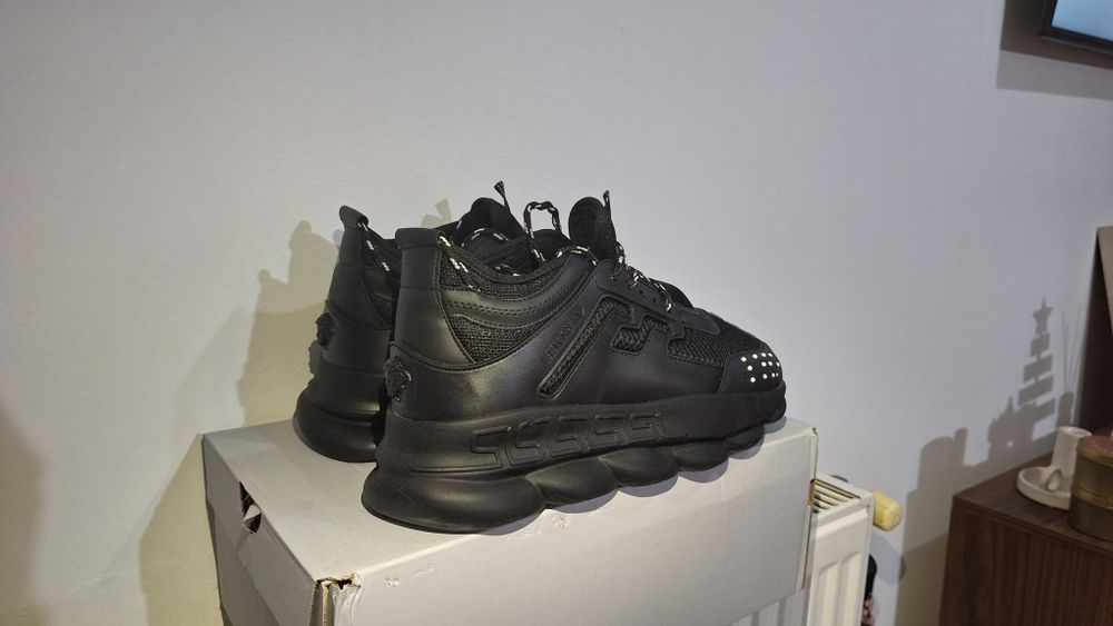 Adidasi Versace Chain Reaction (599 NEGOCIABIL)