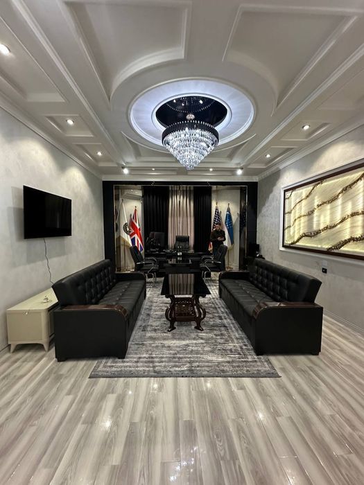 Шикарный офис метро Ойбек 200м²