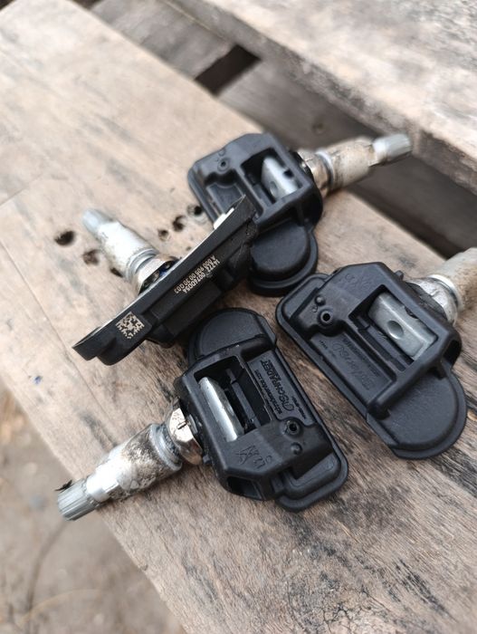 OEM TPMS Mercedes W207/212 датчици