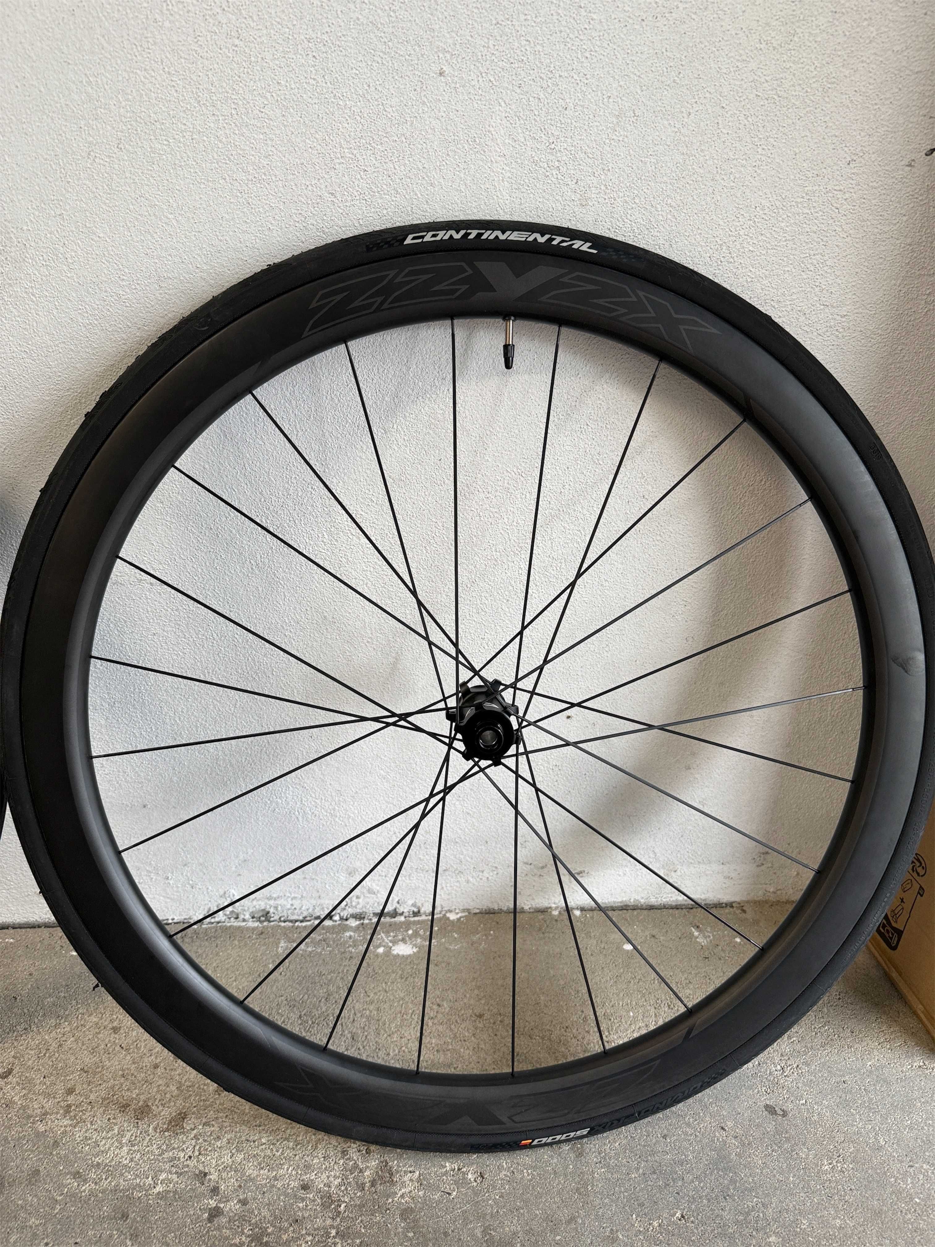 Продавам карбонови шосейни капли ZZYZX Carbon SLR 24 XDR