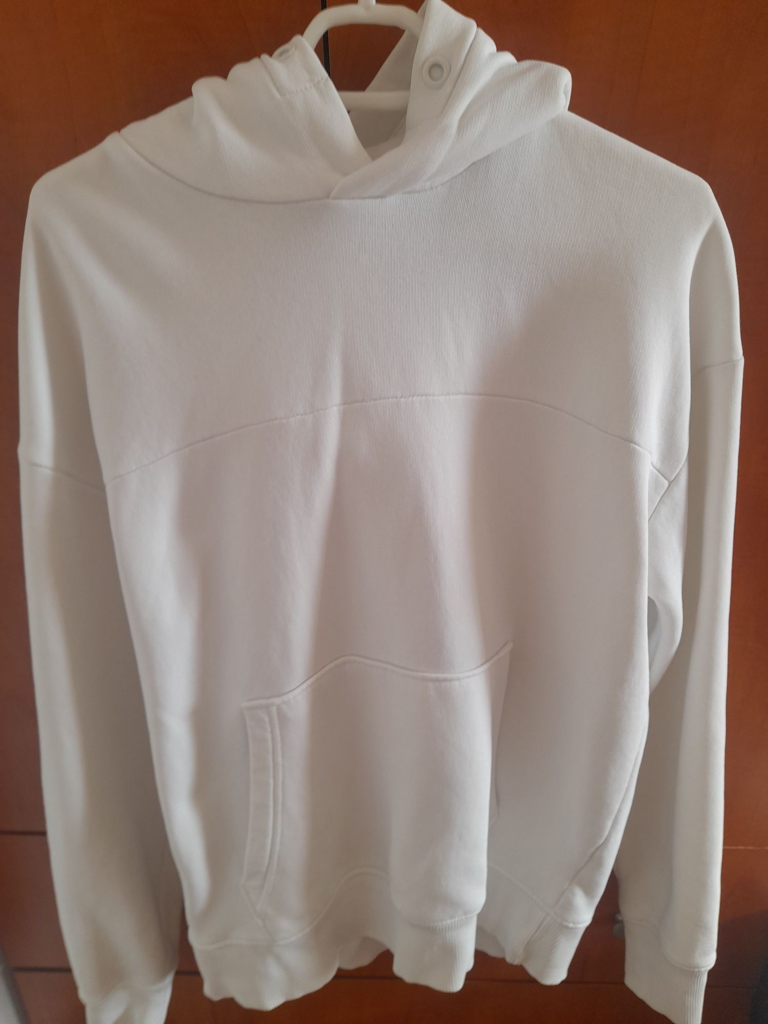 Hanorac alb zara&pull&beat-hoodie alb nike jordan adidas bluza alba
