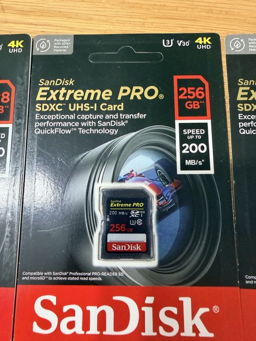 Card memorie samsung evoplus 128 gb. 256 gb. 512