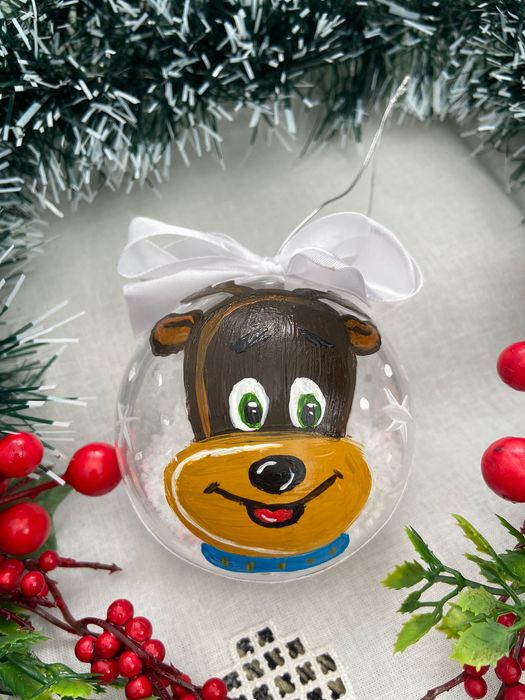 Коледни топки и венци