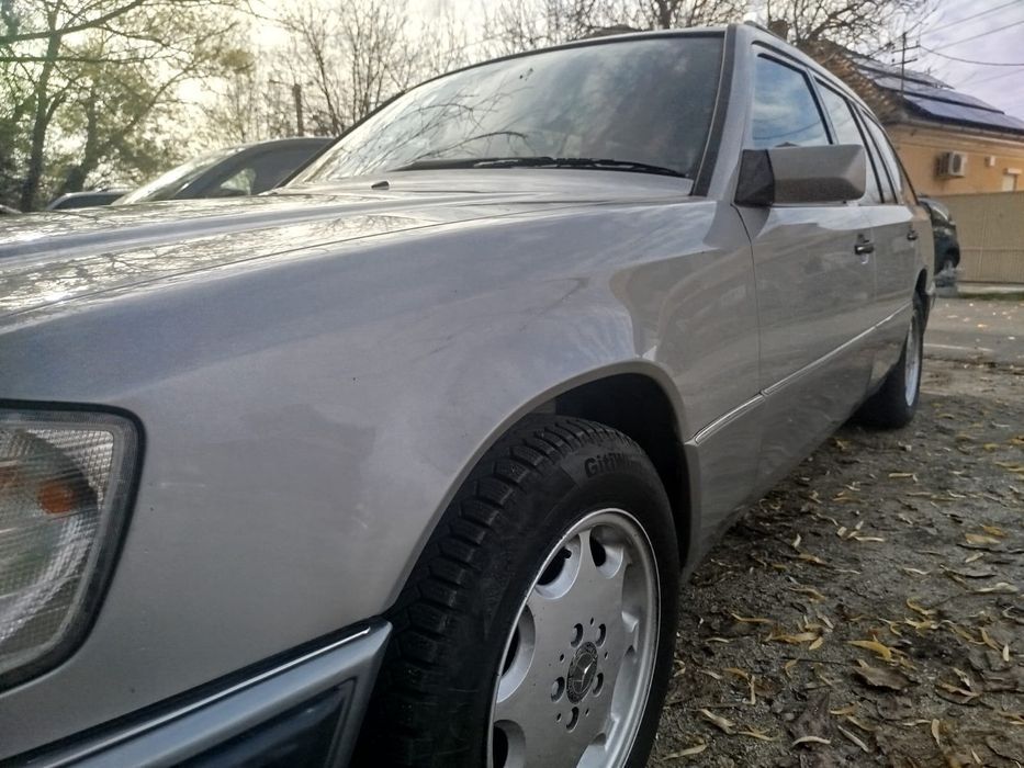 Mercedes Benz W124 230TE Atestat Vehicul Istoric