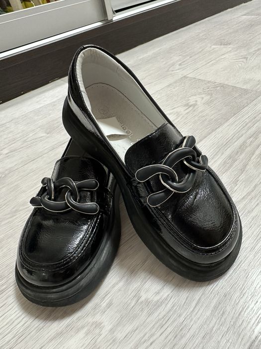 Лоферы на девочку