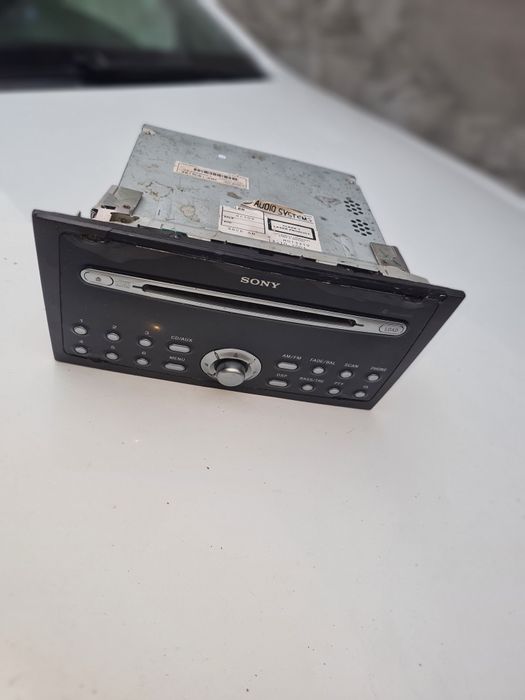 Vand sau schimb casetofon sony