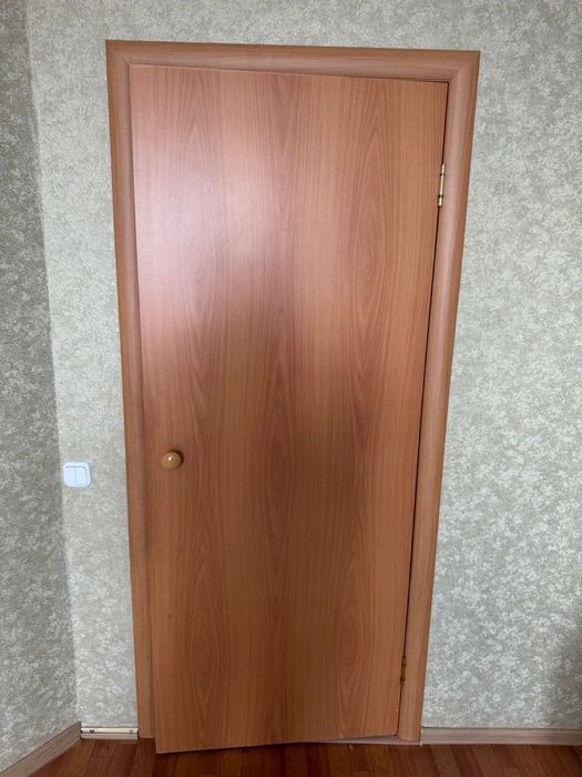 ПРОДАЕТСЯ меж комнатные двери