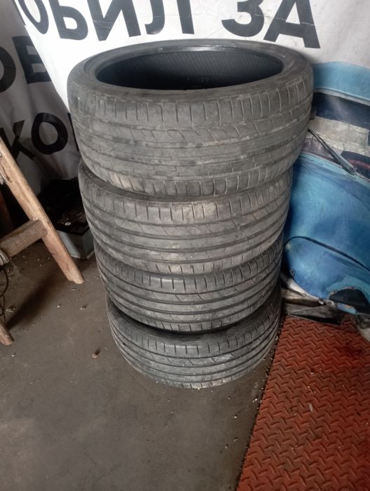 Летни Гуми 245 35 20