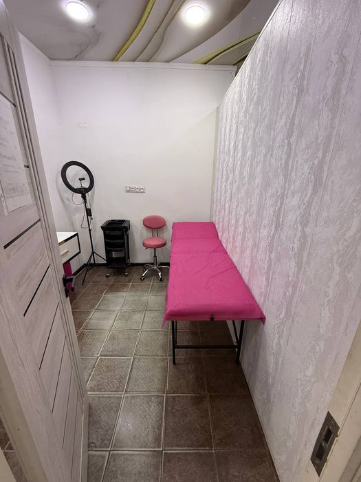 salonimizga professional mutaxassislar kerak