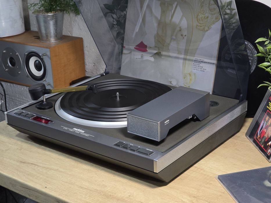 Pick-up REVOX B790, direct drive, turntable, digital comand,hifi audio
