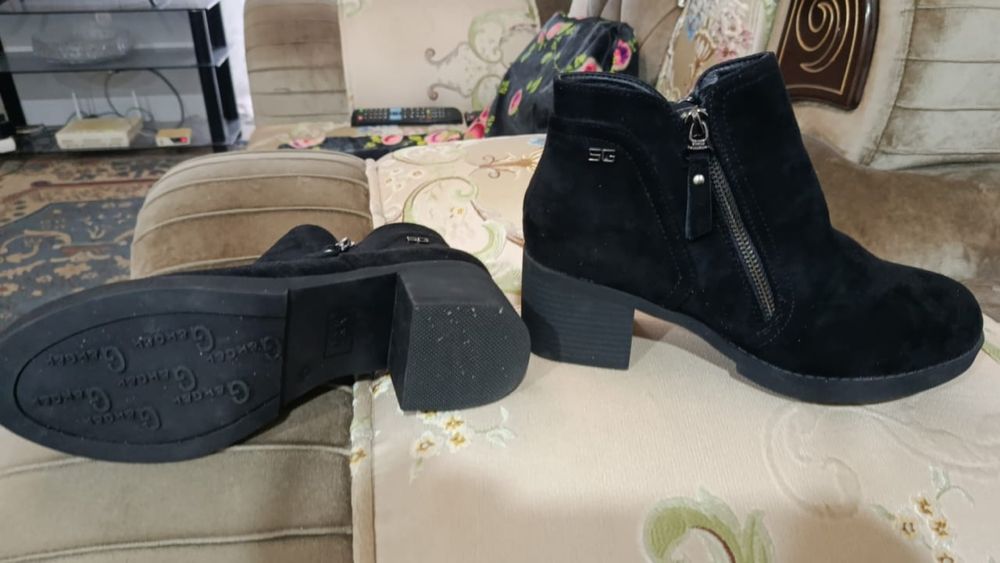 Продам новую обувь