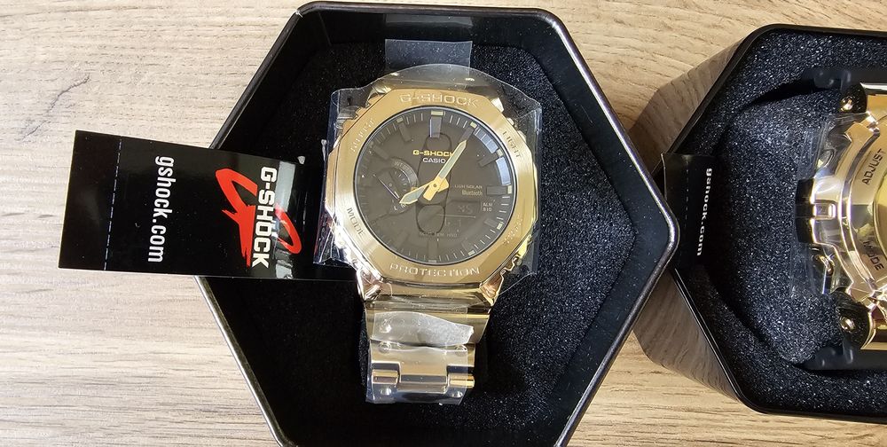 Продавам Casio G-Shock GM-B2100GD-9A