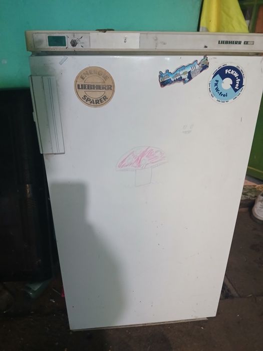 Congelator de vanzare cu 5 sertare