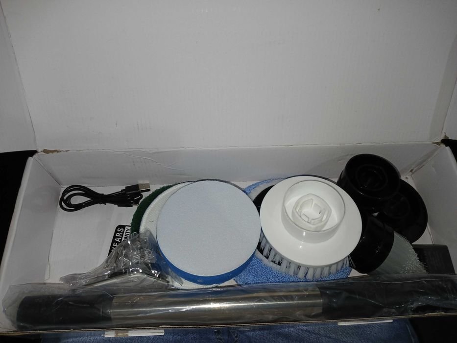 Perie electrica curatare Leebein 8 capete, 3 viteze, roz