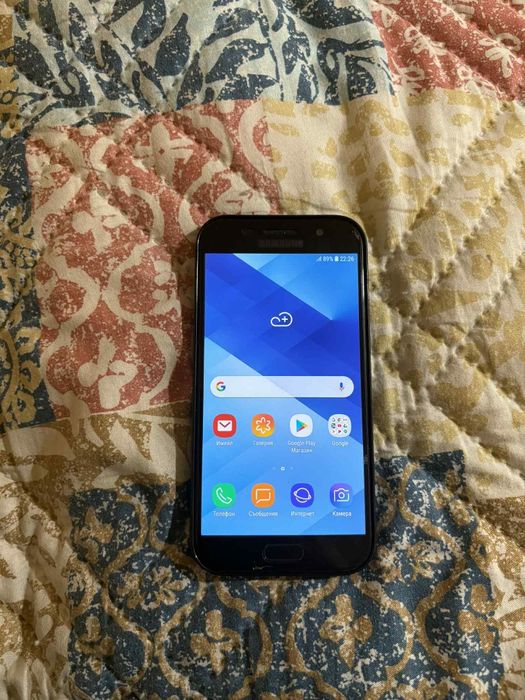 Телефон Galaxy a5 2017