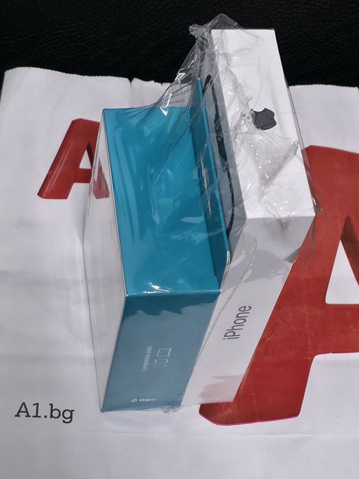 ***ЗАПЕЧАТАН 128GB iPhone 16e A1 Гаранция 2027 | 16 e | Black