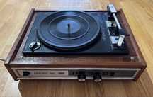 Pick-up vintage Akkord-203 + viniluri - funcțional, stare foarte bună