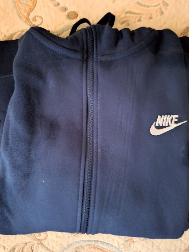 Анцунг Nike  чисто нов
