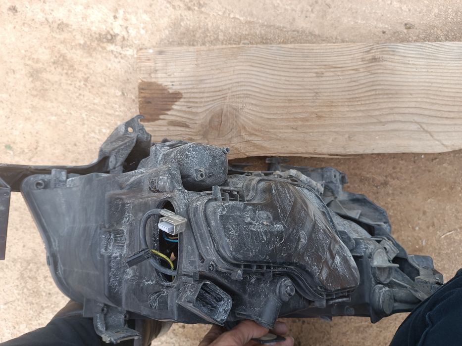 Bar stânga bixenon sparta sticla bmw seria 3 e90 e91