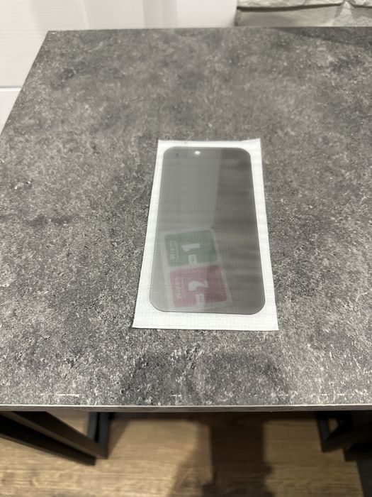 Стъклен протекторPrivacy Full Glass за Apple iPhone 14 pro