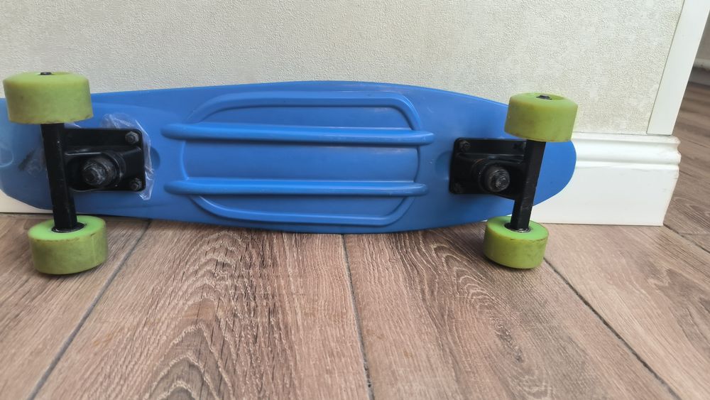 Продам скейтборт в отличном состоянии