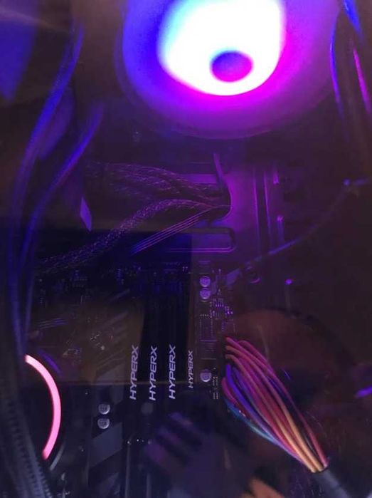 Vand PC GAMING i7 9700k