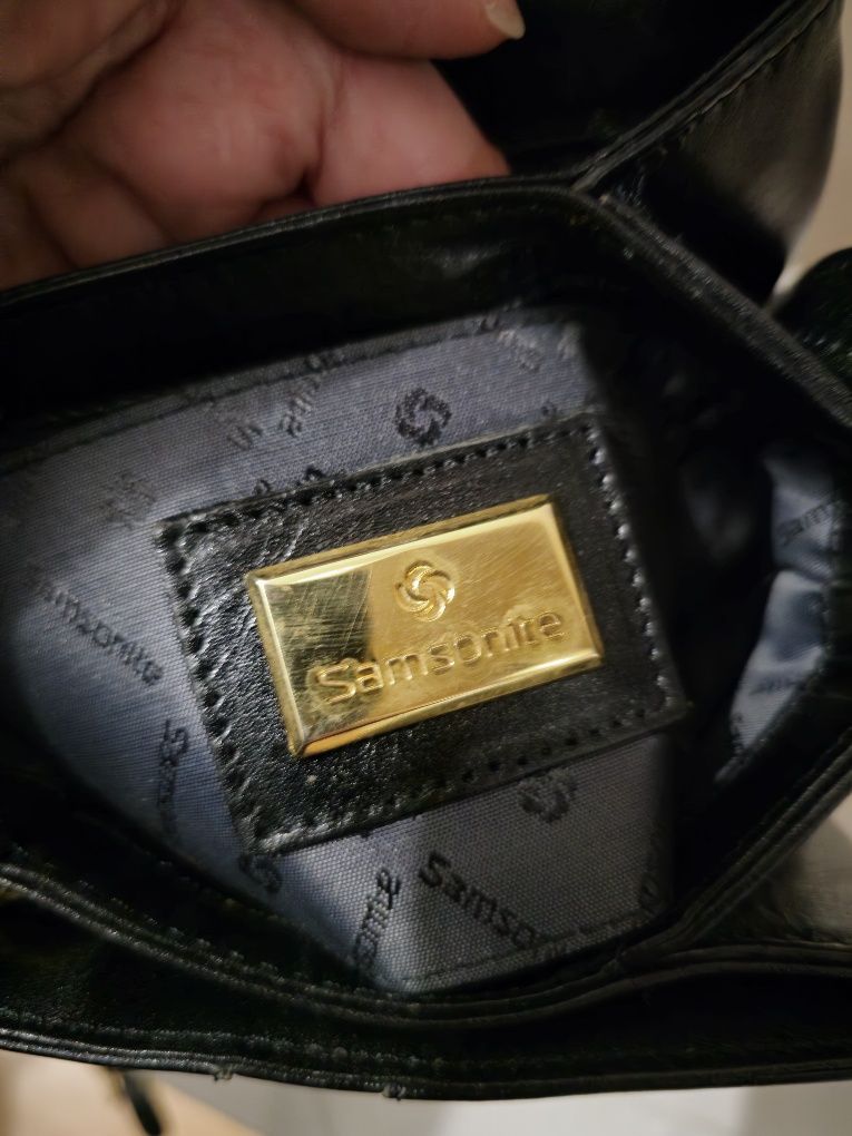 Samsonite, оригинална  нова чанта естествена кожа