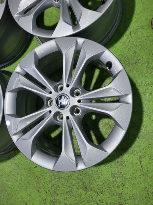 17 5x112 Skoda лети джанти 5х112 шкода