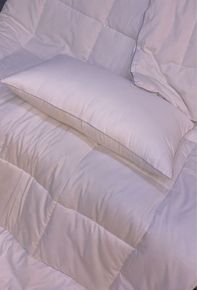 Одеяла Подушки гостиничные