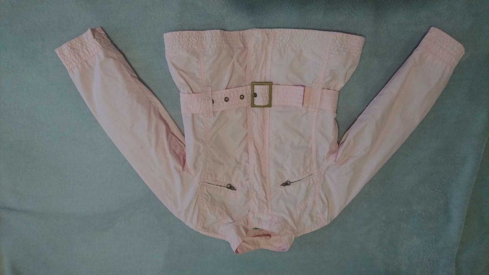 Новая ветровка размер 120 Benetton