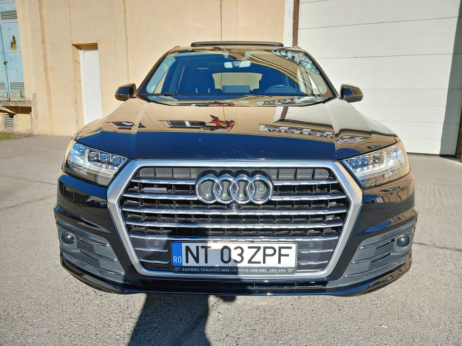 Audi Q7  An 2016 Virtual Cockpit*Matix*Panoramic*Head-up*7 Locuri**