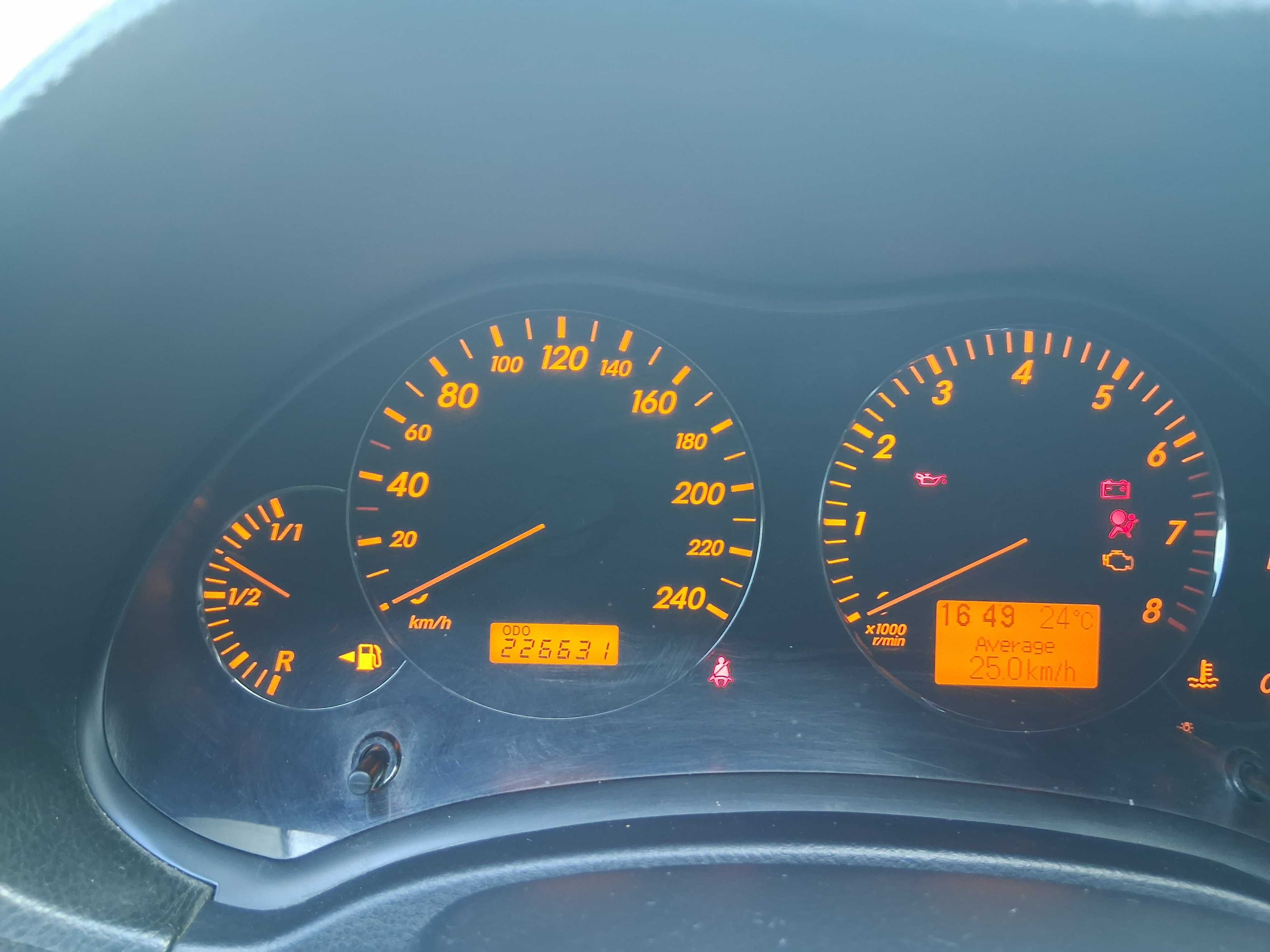Toyota avensis 2007