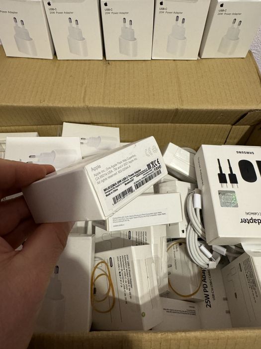 Incarcator original iPhone 13,14,15, 15 Pro,15 ProMax, 16, 16 Pro 20 W