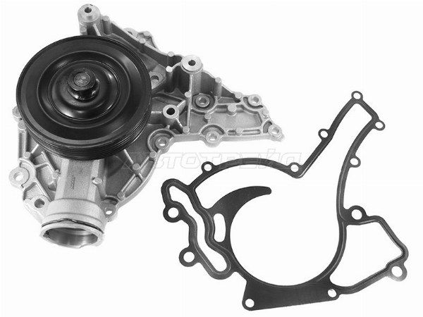 Помпа , водяной насос Mercedes-benz W211