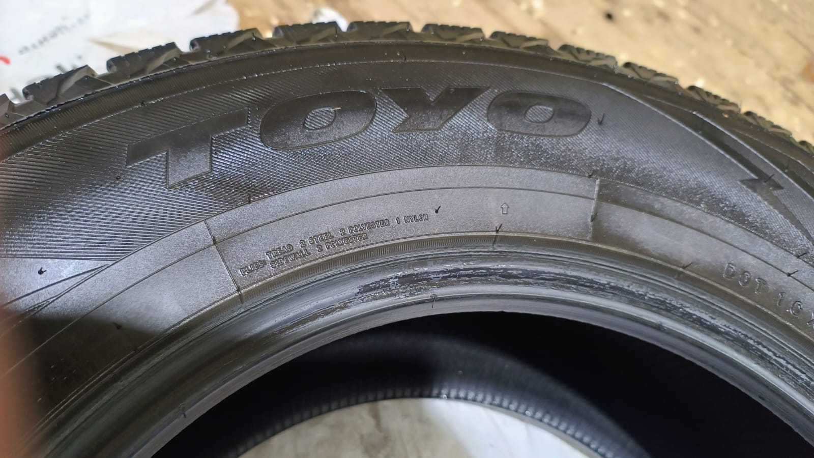 Продам зимние шины Toyo Observe GSi-6  265/65/R17