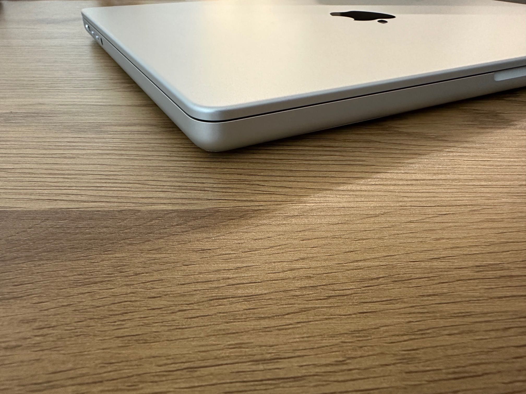 MacBook Pro 14" M3 8-CPU, 10-GPU, 8GB RAM, 512GB SSD,ГАРАНЦИЯ