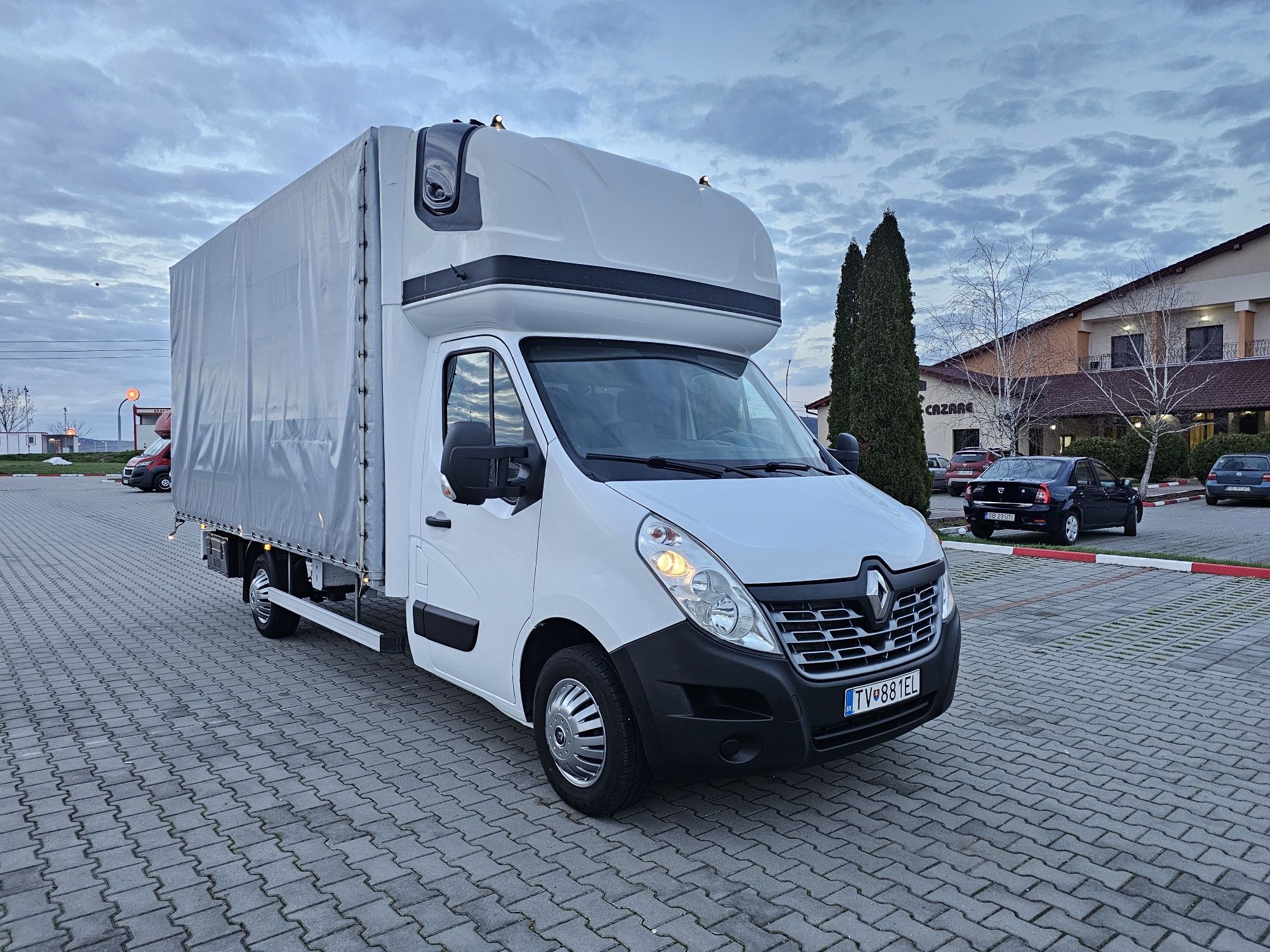 Renault master,(2019)Mercedes sprinter,  Fiat ducato, iveco daily