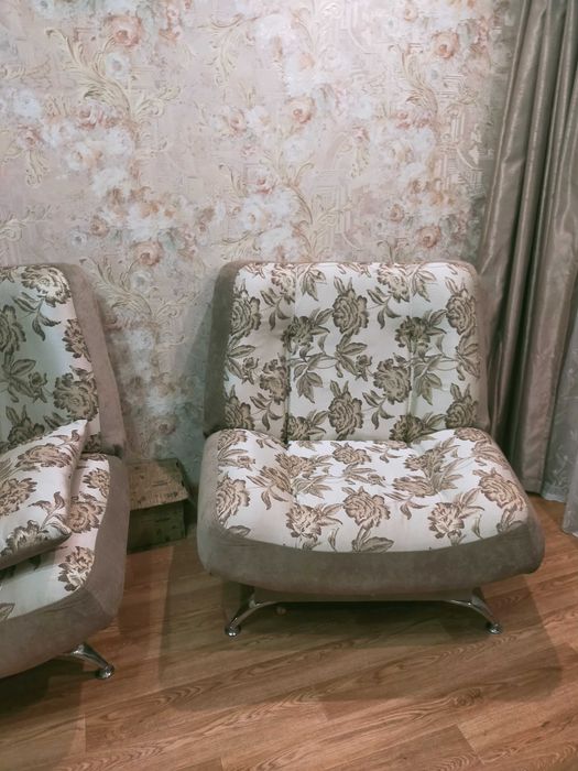 Продам раскладные диван и  кресло
