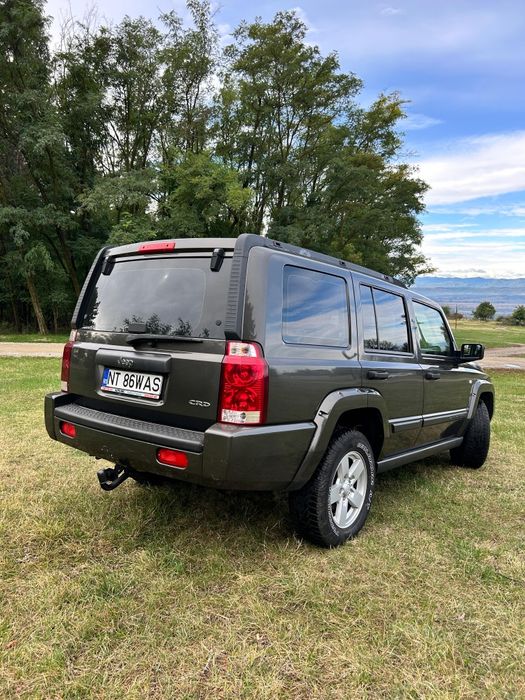 Jeep Commander an 2007 motor 3.0 mercedes autoutilitară (7 locuri).
