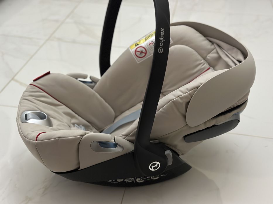 Cybex Cloud Z i-Size Ferrari - детско столче за кола