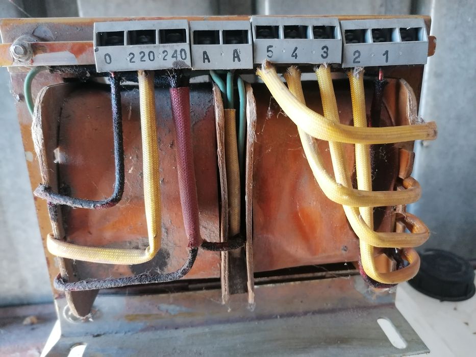 Motoare si transformatoare 220 -380