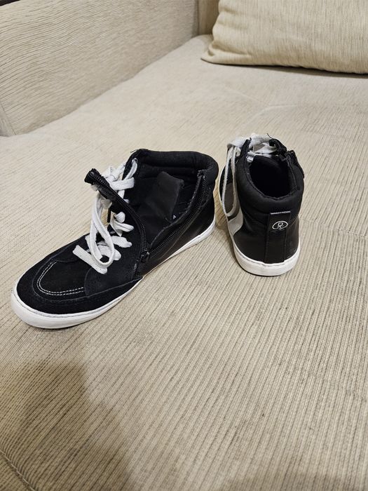 Детски обувки. Timberland - 37 номер. Okaidi - 37 номер.