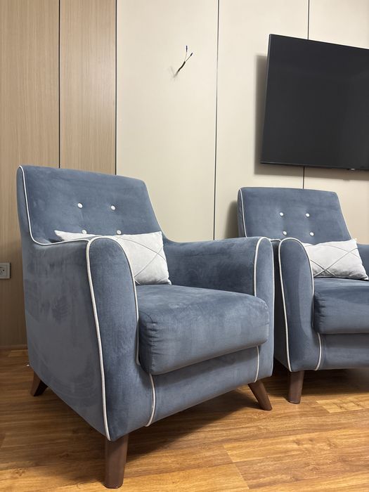 Кресло в отличном состоянии, 2 шт.