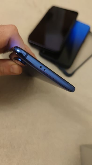 Xiaomi mi 9 6/64Gb
