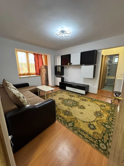 Apartament 2 camere semidecomandat mobilat utilat
